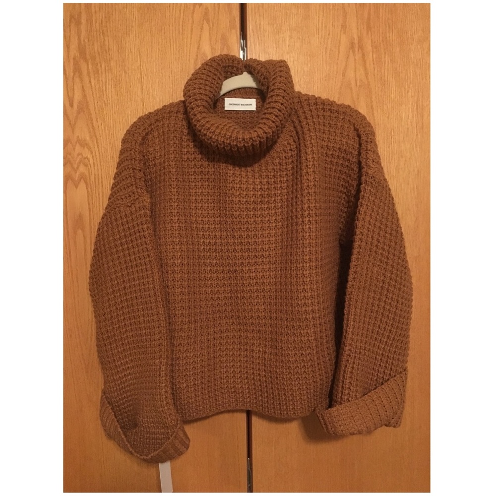 Goodnight Macaron Semi-Cropped Sweater
